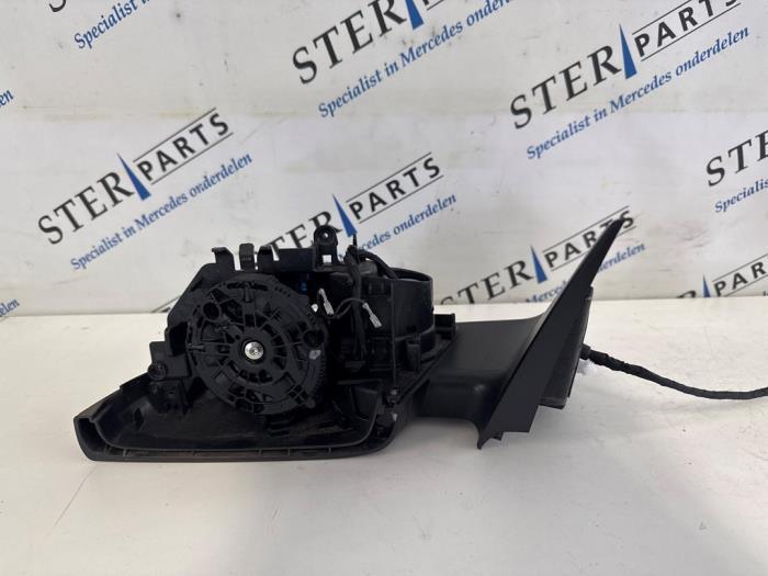 Buitenspiegel links van een Mercedes CLA, Auto-onderdelen, Spiegels, Mercedes-Benz, Gebruikt, 3 maanden garantie, Ophalen of Verzenden