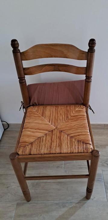 stoelen 6 stuks beschikbaar voor biedingen