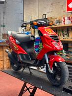 Piaggio nrg mc2 ferrari editie, Fietsen en Brommers, Scooters | Piaggio, Ophalen, Gebruikt, NRG, Benzine