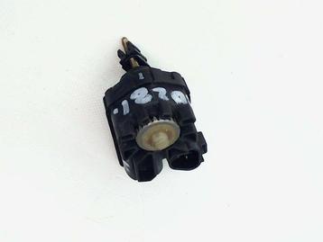 KOPLAMPMOTOR Toyota Prius (NHW11L) (01-2000/01-2004) beschikbaar voor biedingen