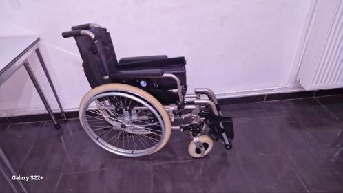 vermeiren v300 V300D Hem 2 rolstoel, Diversen, Rolstoelen, Zo goed als nieuw, Handbewogen rolstoel, Inklapbaar, Ophalen of Verzenden
