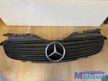 MERCEDES SLK R170 Grille 1996-2004 stukjes afgebroken beschikbaar voor biedingen