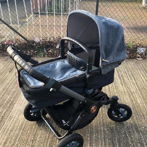 Bugaboo Diesel, Kinderen en Baby's, Kinderwagens en Combinaties, Zo goed als nieuw, Combiwagen, Bugaboo, Luchtbanden, Met reiswieg