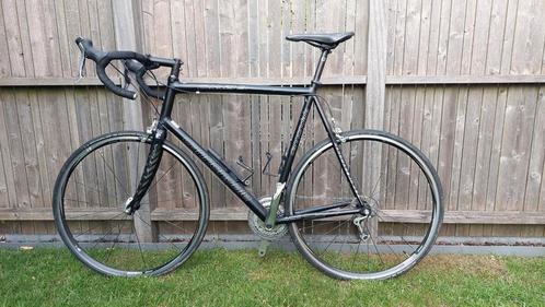 Cannondale CAAD9 koersfiets maat 60 (1m90) met rollentrainer, Fietsen en Brommers, Fietsen | Heren | Sportfietsen en Toerfietsen