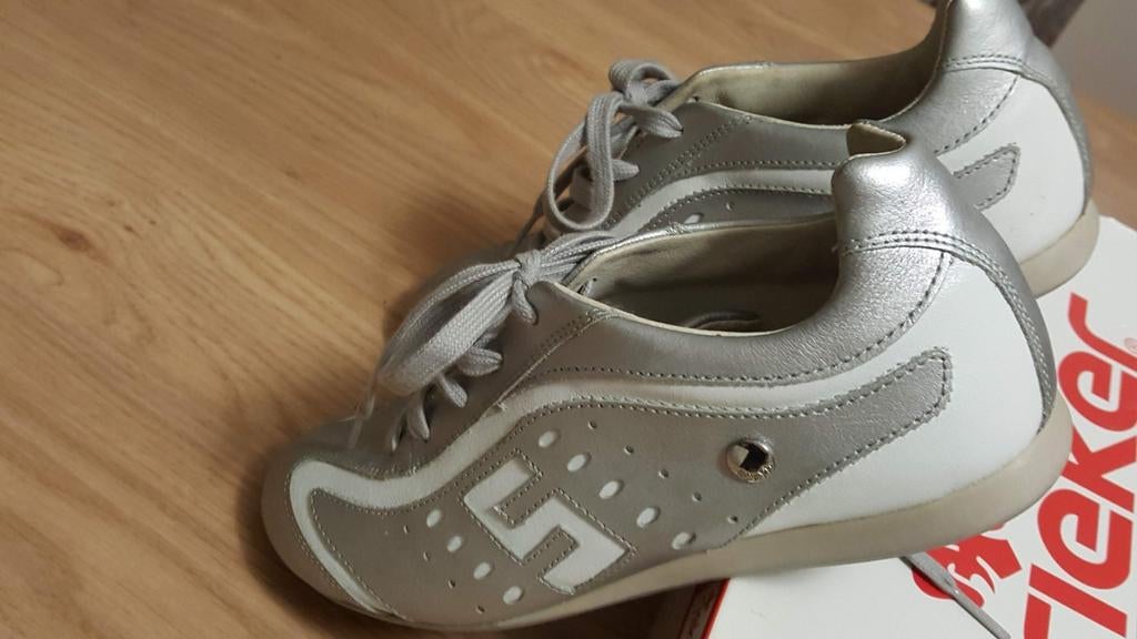 Basket scappa femme pointure 39  pour 15 €, Enlèvement, Comme neuf