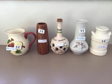 9 magnifiques vases pour seulement 3 euros par vase