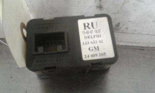 RAAMSCHAKELAAR Opel Meriva (|13363202|24411030|24409205|), Auto-onderdelen, Overige Auto-onderdelen, Opel, Gebruikt