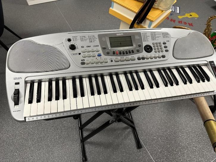 Diverse Keyboards zelfspelend en spelen echt, Muziek en Instrumenten, Keyboards, Gebruikt, Overige aantallen, Overige merken, Ophalen of Verzenden