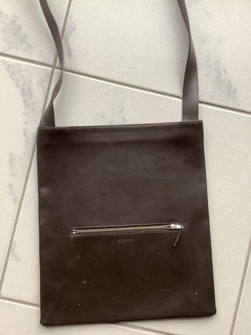 A4 Tas leder donkerbruin, Handtassen en Accessoires, Tassen | Damestassen, Zo goed als nieuw, Bruin, Ophalen