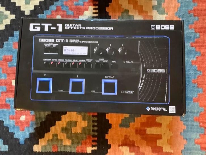 Boss GT 1 multi effet guitare, Musique & Instruments, Effets, Comme neuf, Multi-effet, Enlèvement
