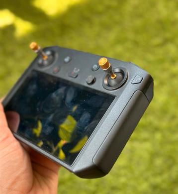 DJI RM 500 smart controller als nieuw !!