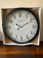 Très grande horloge style vintage neuve 55 cm, Neuf
