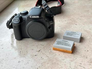 Canon 550D body + 2 batterijen beschikbaar voor biedingen