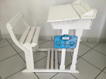 Banc d’écolier  beschikbaar voor biedingen
