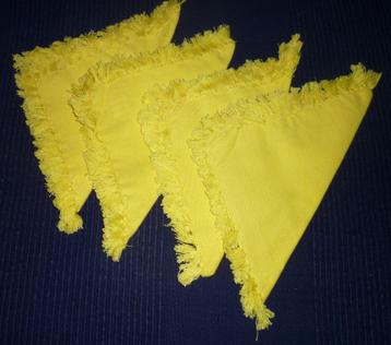 Lot de 4 serviettes de table. Forme caréee de 40 cm de côté, Enlèvement ou Envoi, Comme neuf