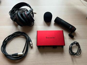 Focusrite scarlett 2i2 4th gen bundle beschikbaar voor biedingen