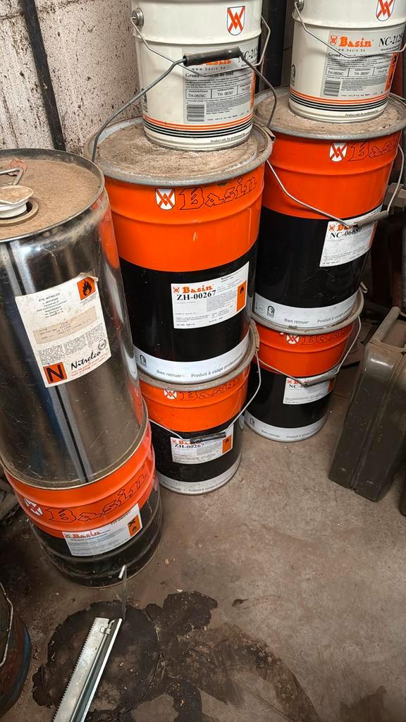 Te koop: Basin ZH-00267 – Professionele Zijdeglanslak (25L), Doe-het-zelf en Bouw, Verf, Beits en Lak, Zo goed als nieuw, Wit