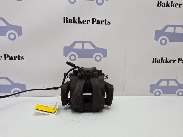 Etrier de frein (pince) avant gauche d'un BMW X3, Autos : Pièces & Accessoires, Freins & Transmission, BMW, Utilisé, 3 mois de garantie