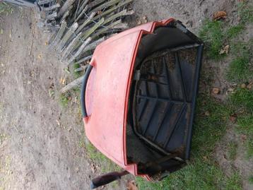 Opvang bak zitmaaier  beschikbaar voor biedingen