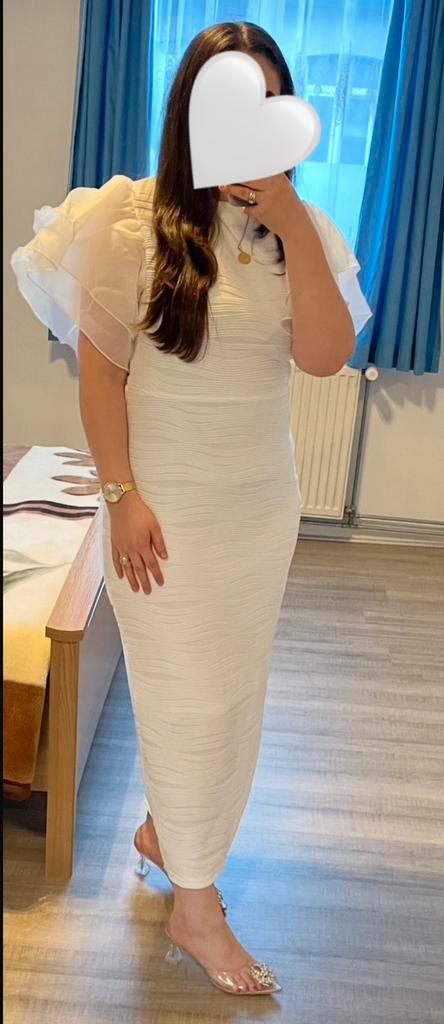 Robe blanche élégante, portée une fois, comme neuve, Vêtements | Femmes, Robes, Comme neuf, Taille 42/44 (L), Blanc, Longueur genou