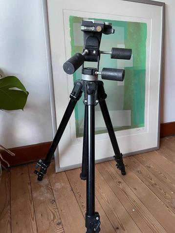 Manfrotto statief beschikbaar voor biedingen