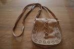 Schoudertasje met veter en uitgesneden bloempjes beige 19x17, Overige merken, Gebruikt, Beige, Ophalen of Verzenden