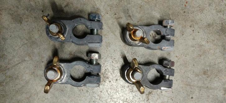 Jeu de bornes de batterie au plomb., Sports nautiques & Bateaux, Accessoires & Entretien, Comme neuf, Enlèvement ou Envoi