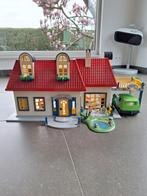 Woning met gezinswagen, Kinderen en Baby's, Speelgoed | Playmobil, Zo goed als nieuw, Ophalen