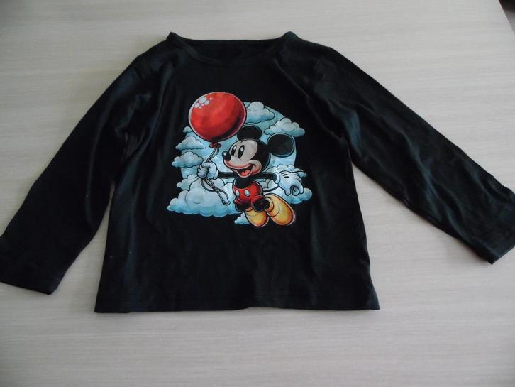 NIEUW MICKEY DISNEY T-SHIRT MET LANGE MOUWEN, Kinderen en Baby's, Kinderkleding | Maat 104, Nieuw, Jongen, Shirt of Longsleeve