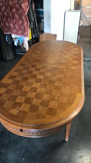 Tafel 8/10 personen beschikbaar voor biedingen