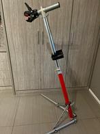 Trivio montage standaard, Ophalen, Zo goed als nieuw