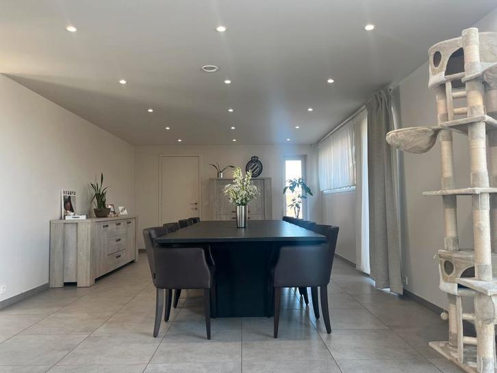 Volle granieten tafel, met volle granieten poten, Huis en Inrichting, Tafels | Eettafels, Nieuw, 150 tot 200 cm, 200 cm of meer