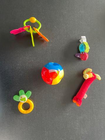Babyspeelgoed beschikbaar voor biedingen