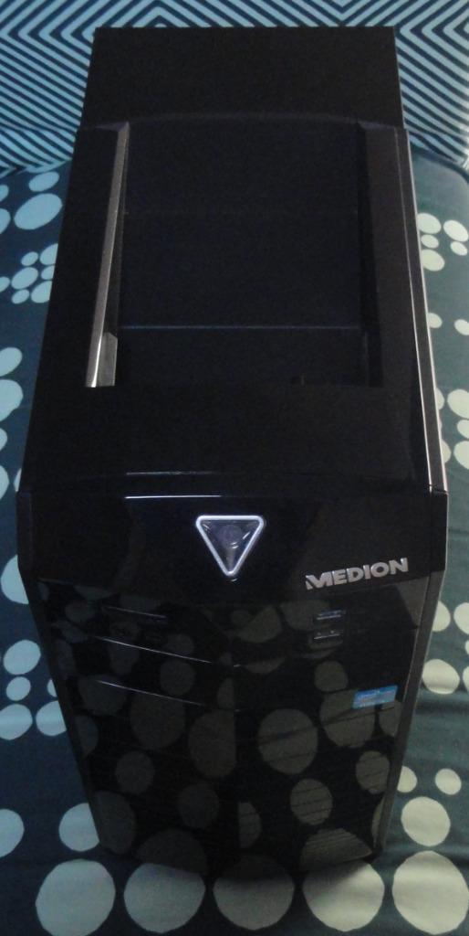 MEDION MT22 behuizing met DVD brander en kaartlezer, Computers en Software, Computerbehuizingen, Gebruikt, Ophalen