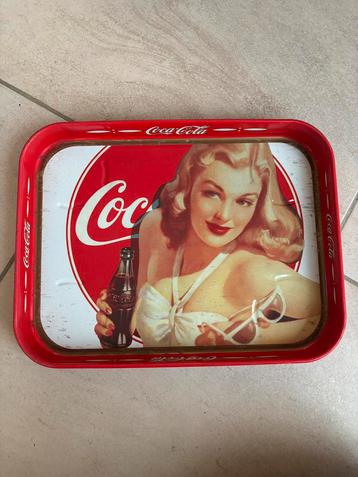 Vintage Coca-Cola dienblad beschikbaar voor biedingen