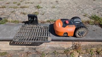 Worx Landroid S WR130E beschikbaar voor biedingen