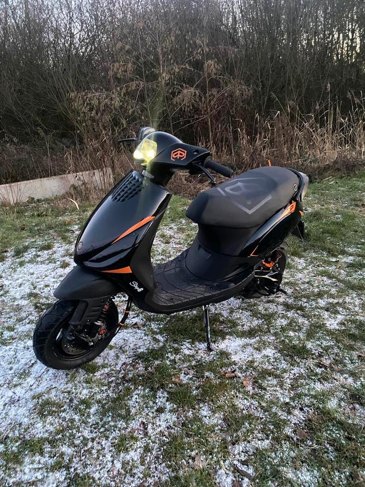 Zip 2takt Waardepeiling, Fietsen en Brommers, Scooters | Piaggio, Zo goed als nieuw, Zip, Klasse B (45 km/u), Tweetakt, Ophalen