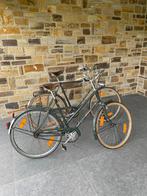 2 Vélos RALEIGH « OLDTIMERS » homme et femme/ selle BROOKS, Jaren '60 of nieuwer, 55 tot 59 cm