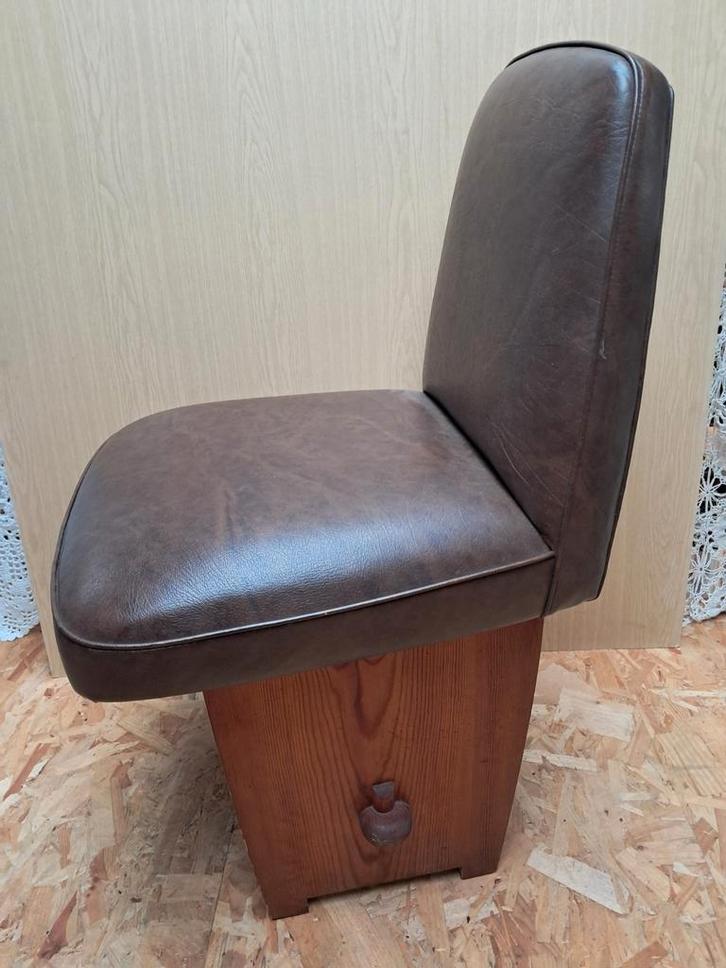 5 stoelen in kunstleer,houten onderstel, Huis en Inrichting, Stoelen, Gebruikt, Hout, Ophalen