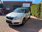 Skoda Fabia 1.2i Benzine 2008 12M garantie, Voorwielaandrijving, Stof, Zwart, 1198 cc