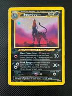 Houndoom holo 8 | 1st Edition, Hobby en Vrije tijd, Ophalen of Verzenden, Zo goed als nieuw