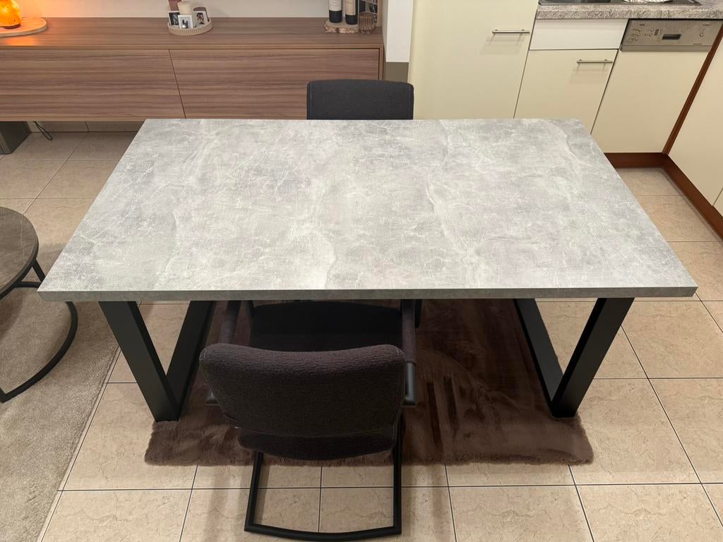 Eetkamertafel, Maison & Meubles, Tables | Tables à manger, Comme neuf, Enlèvement