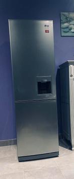 Combi-Koelkast LG, Elektronische apparatuur, Koelkasten en IJskasten, Ophalen, Gebruikt, 200 liter of meer, Met aparte vriezer