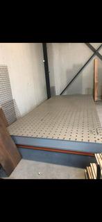 Professionele Lastafel nooit gebruikt Vollert 2000x4400mm, Doe-het-zelf en Bouw, Werkbanken, Ophalen, Nieuw, 170 cm of meer