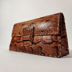 Een vintage handgemaakte Boho Chic slangenhuid clutch, Ophalen of Verzenden