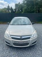 Grijs Opel Astra 1,4 benzine, Auto's, Voorwielaandrijving, Zwart, 4 cilinders, 146 g/km