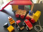 Ikea garage met houten auto's, Kinderen en Baby's, Ophalen, Zo goed als nieuw, Duw- of Trekspeelgoed