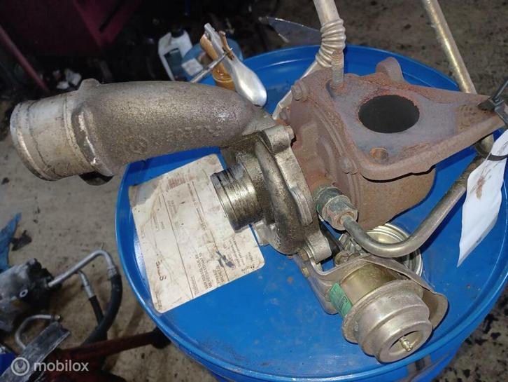 7701478024  f9q812 turbo  1.9 dCi 88 kw lankveld volkel, Auto-onderdelen, Motor en Toebehoren, Renault, Gebruikt, Ophalen of Verzenden