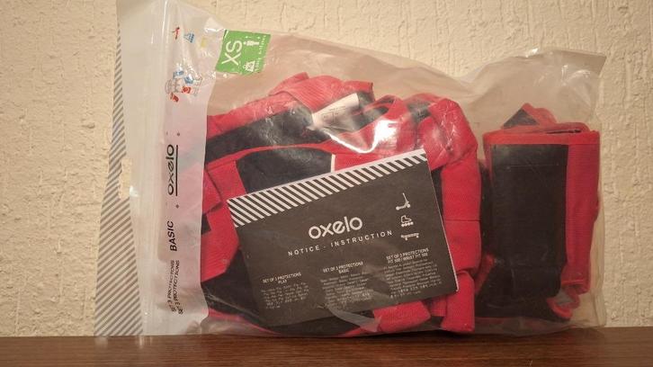 OXELO driedelige beschermers voor meisjes. Koopje!, Fietsen en Brommers, Steps, Zo goed als nieuw, Gewone step, Ophalen