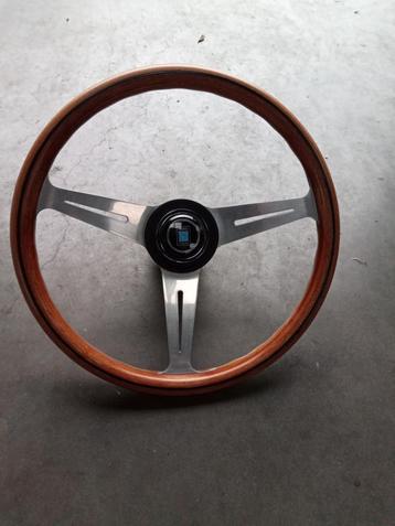 Nardi stuur 10/1975